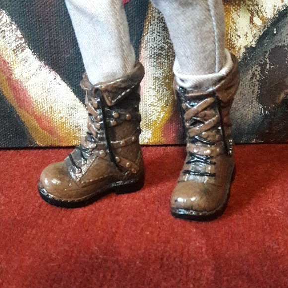 Ever After High Hunter Huntsman Doll - Picture 8 of 16